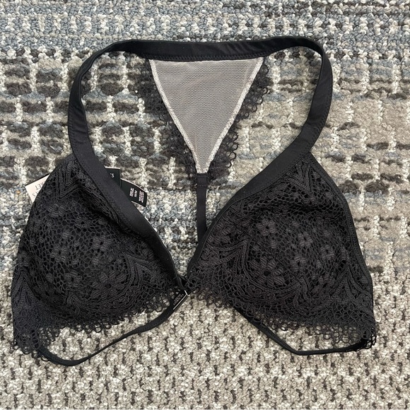 Victoria's Secret Other - NWT Victoria’s Secret Black Lace Bralette with Removable Pads, Size Medium